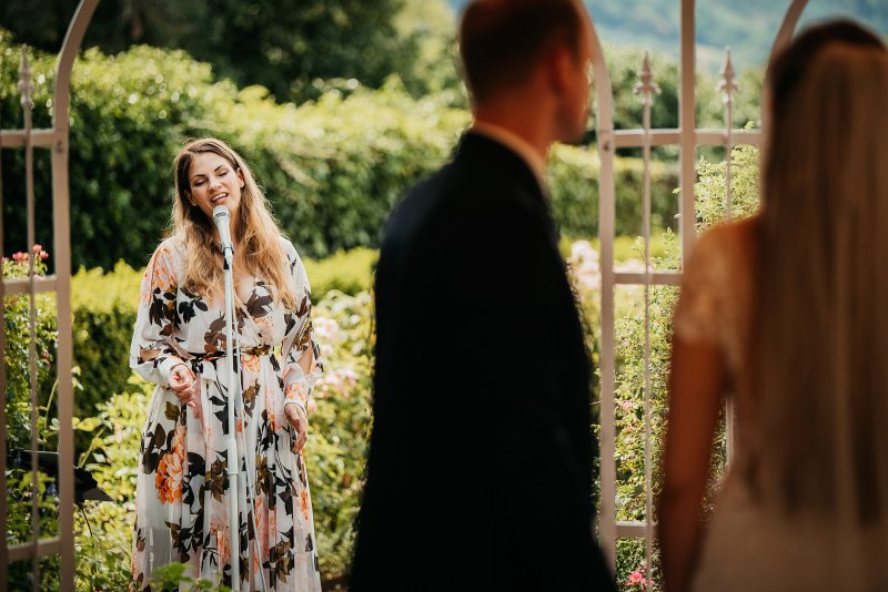 Foto 1 von Dorothea Proschko - Hochzeitssängerin