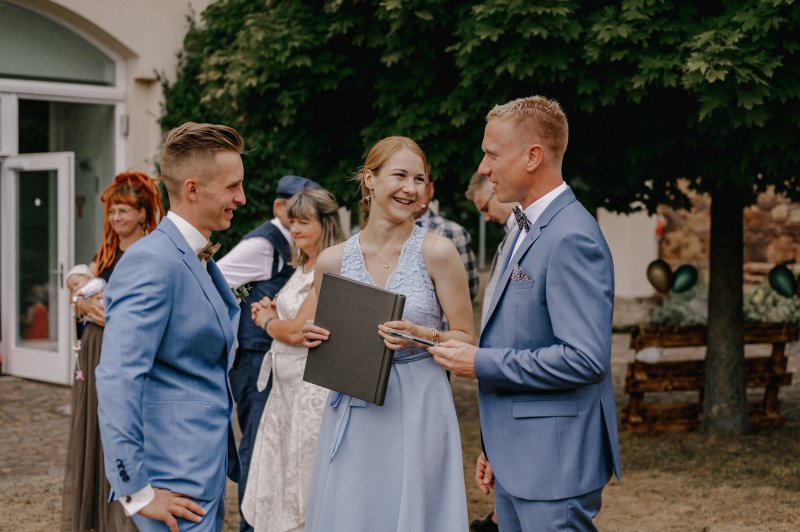 Foto 18 von Franziska Chrobot (Redenswert) | Traurednerin